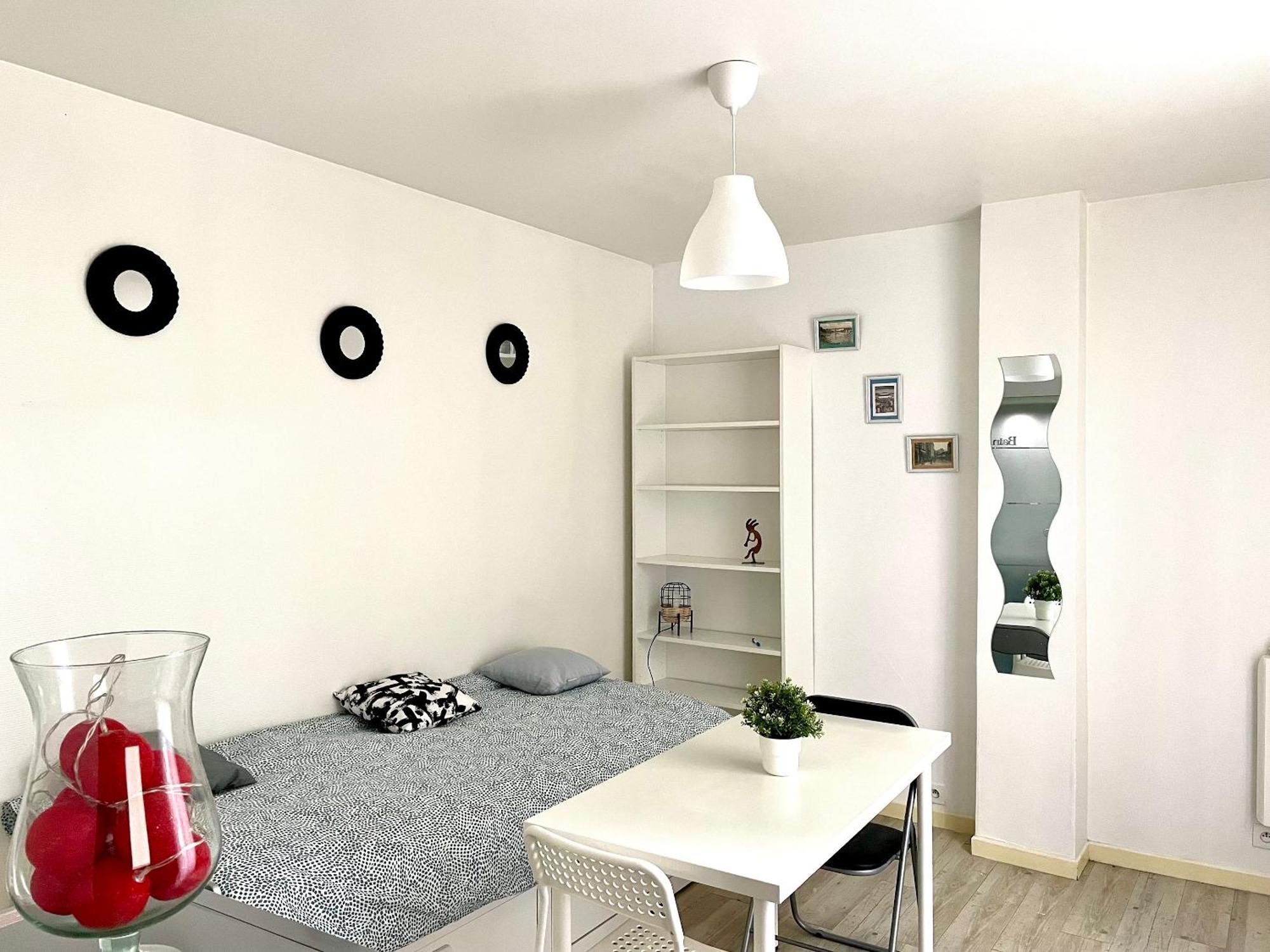 Studio Moderne Le Perreux Sur Marne 17M² Esterno foto