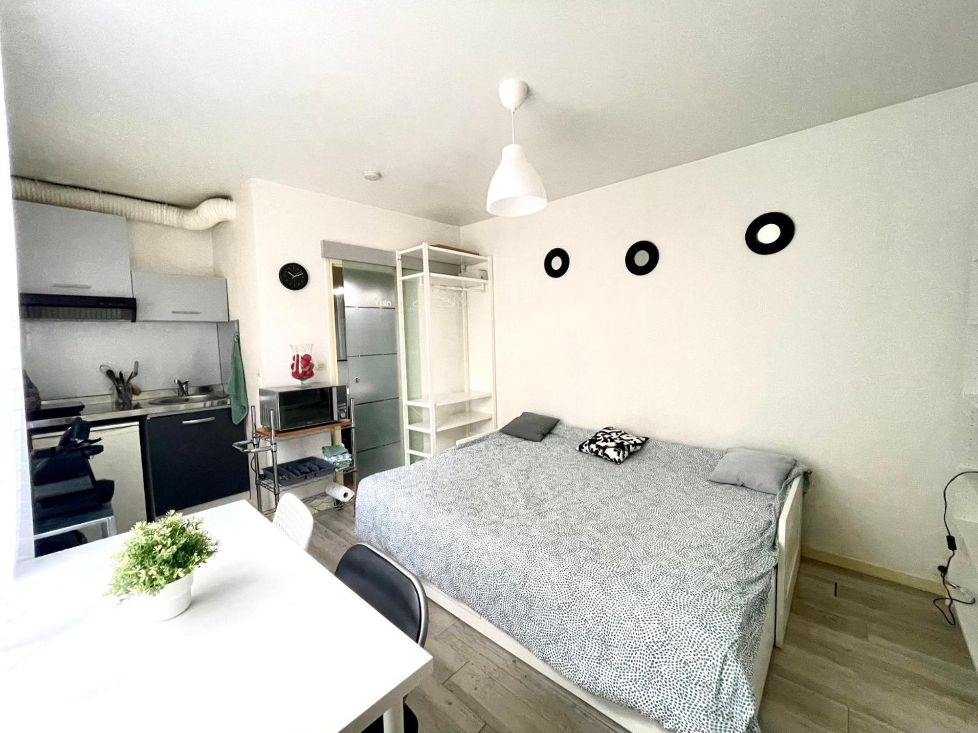 Studio Moderne Le Perreux Sur Marne 17M² Esterno foto